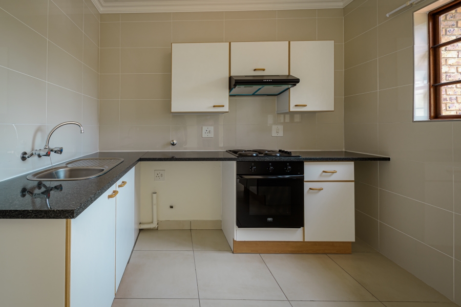 1 Bedroom Property for Sale in Die Wilgers Gauteng