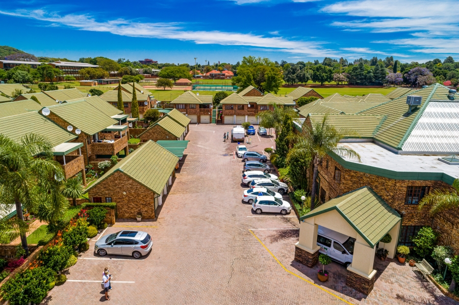 1 Bedroom Property for Sale in Die Wilgers Gauteng