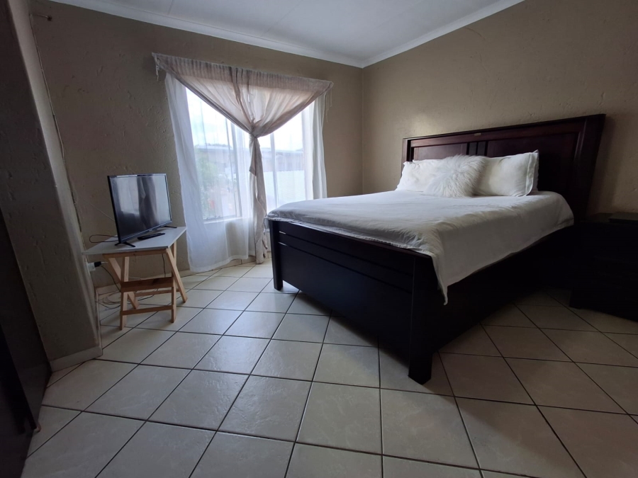 2 Bedroom Property for Sale in Theresa Park Gauteng