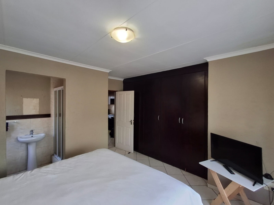 2 Bedroom Property for Sale in Theresa Park Gauteng