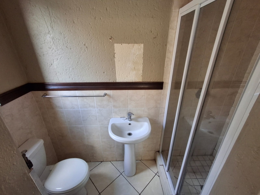 2 Bedroom Property for Sale in Theresa Park Gauteng