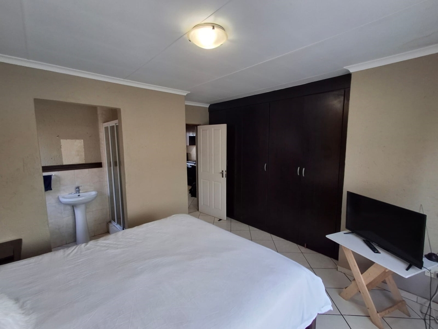 2 Bedroom Property for Sale in Theresa Park Gauteng
