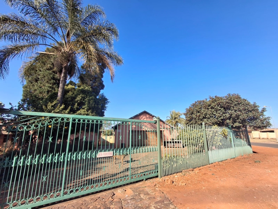 4 Bedroom Property for Sale in Clarina Gauteng