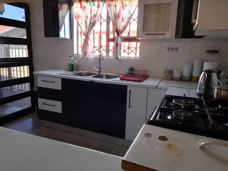4 Bedroom Property for Sale in Soshanguve B Gauteng