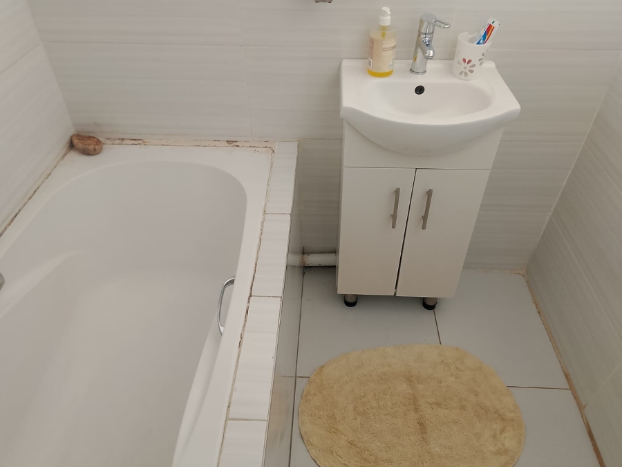 4 Bedroom Property for Sale in Soshanguve B Gauteng