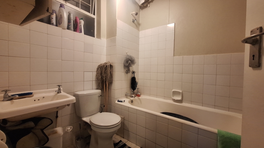 1 Bedroom Property for Sale in Muckleneuk Gauteng