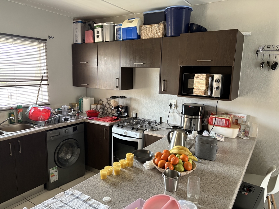 2 Bedroom Property for Sale in Honeydew Gauteng