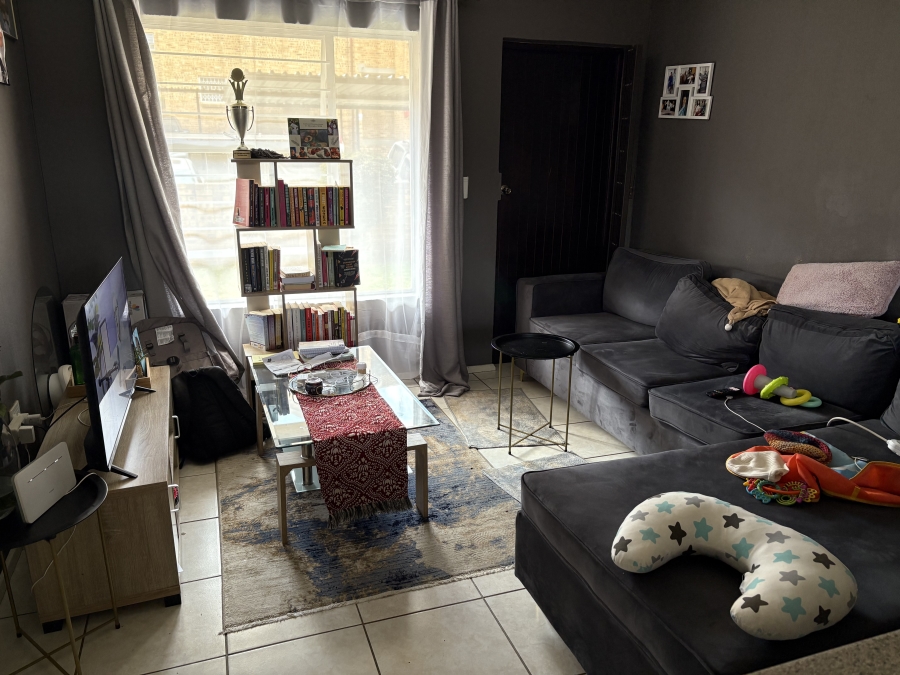 2 Bedroom Property for Sale in Honeydew Gauteng