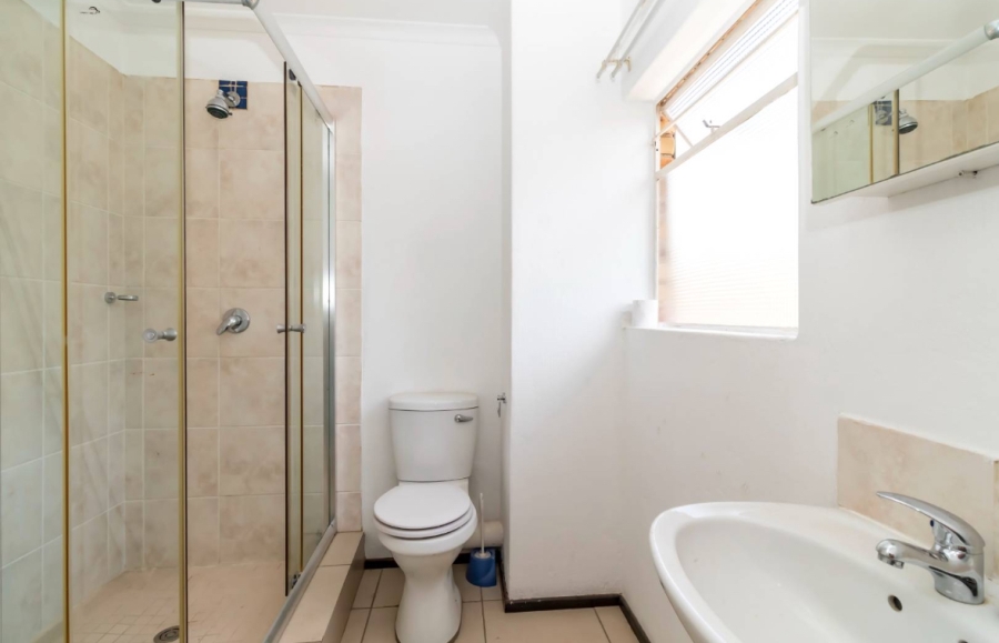 2 Bedroom Property for Sale in Honeydew Gauteng