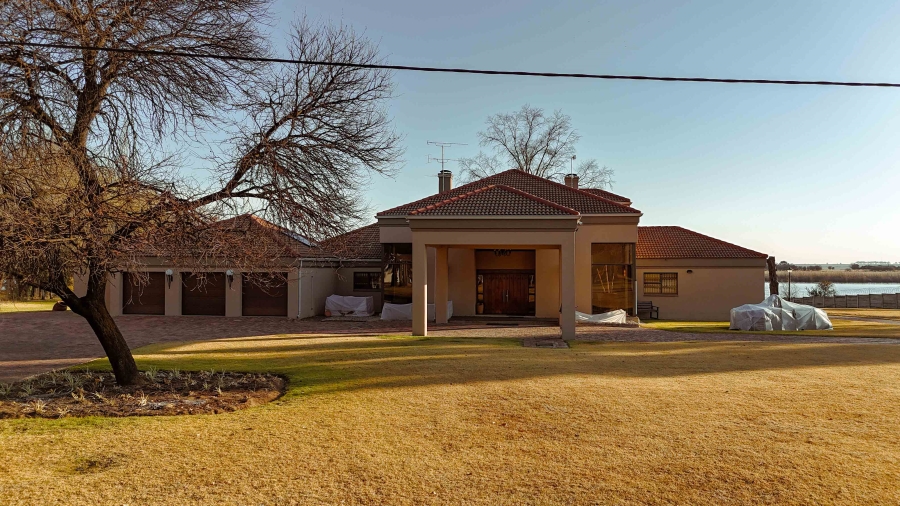 4 Bedroom Property for Sale in Ardenwold SH Gauteng