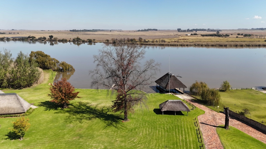 4 Bedroom Property for Sale in Ardenwold SH Gauteng