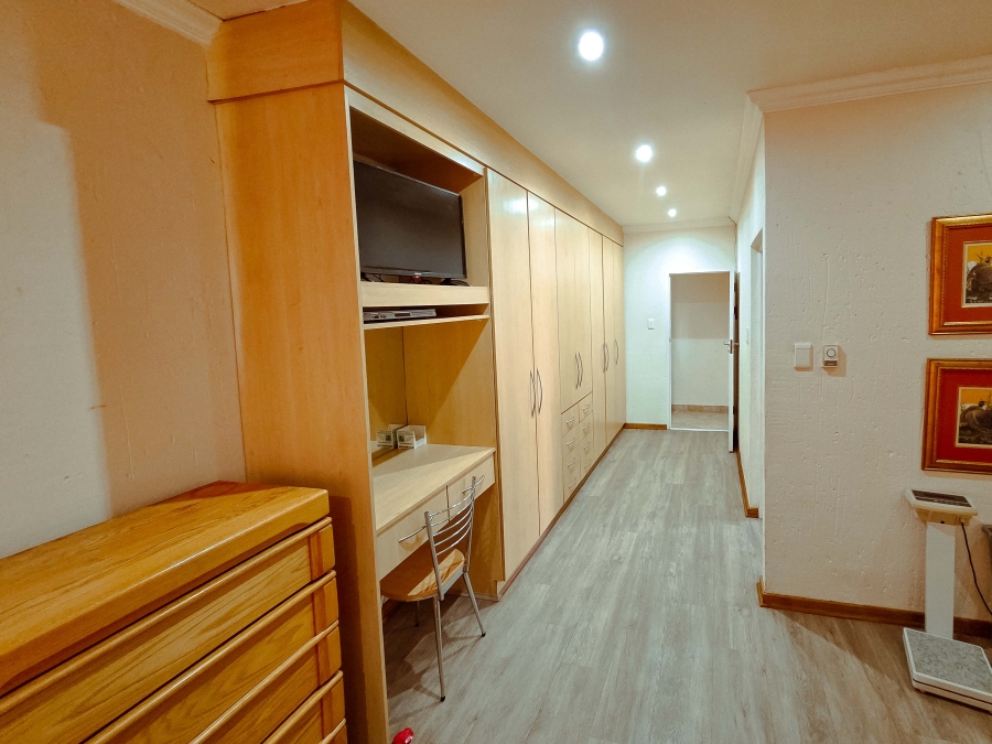 4 Bedroom Property for Sale in Ardenwold SH Gauteng