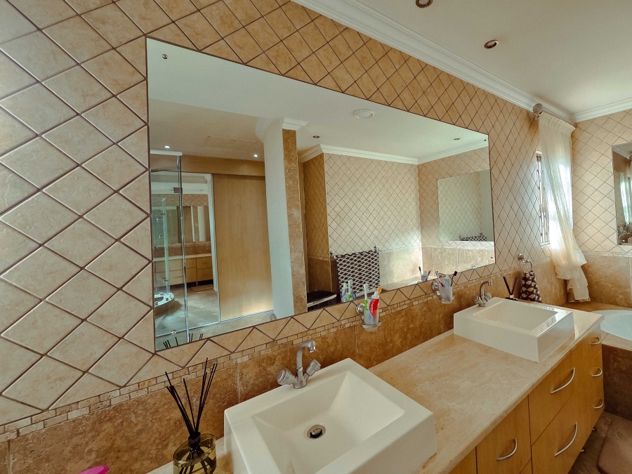 4 Bedroom Property for Sale in Ardenwold SH Gauteng