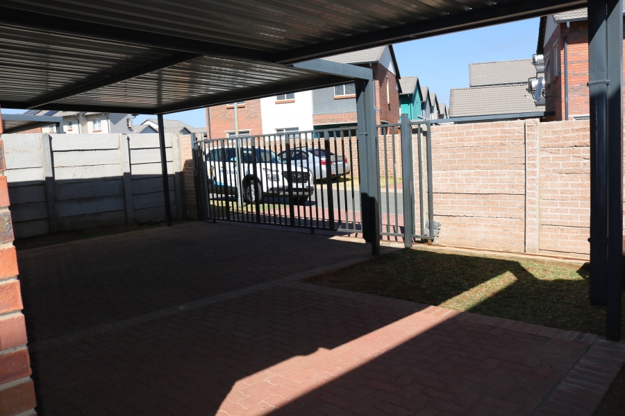 2 Bedroom Property for Sale in Parkdene Gauteng