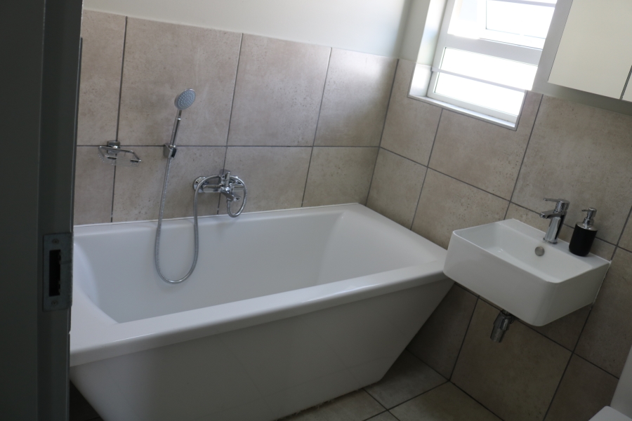 2 Bedroom Property for Sale in Parkdene Gauteng