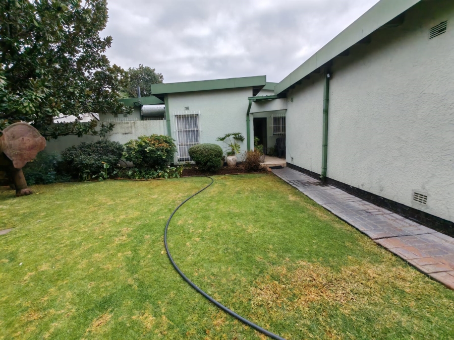 3 Bedroom Property for Sale in Vanderbijlpark SE 6 Gauteng