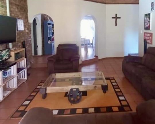 4 Bedroom Property for Sale in Vanderbijlpark Sw 2 Gauteng