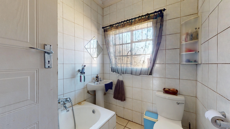 4 Bedroom Property for Sale in Primrose Gauteng