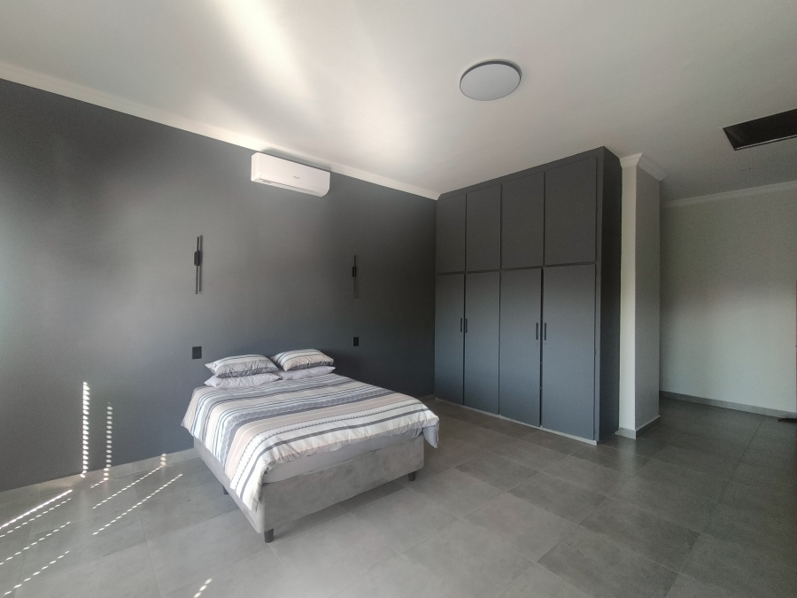 6 Bedroom Property for Sale in Pretoria North Gauteng