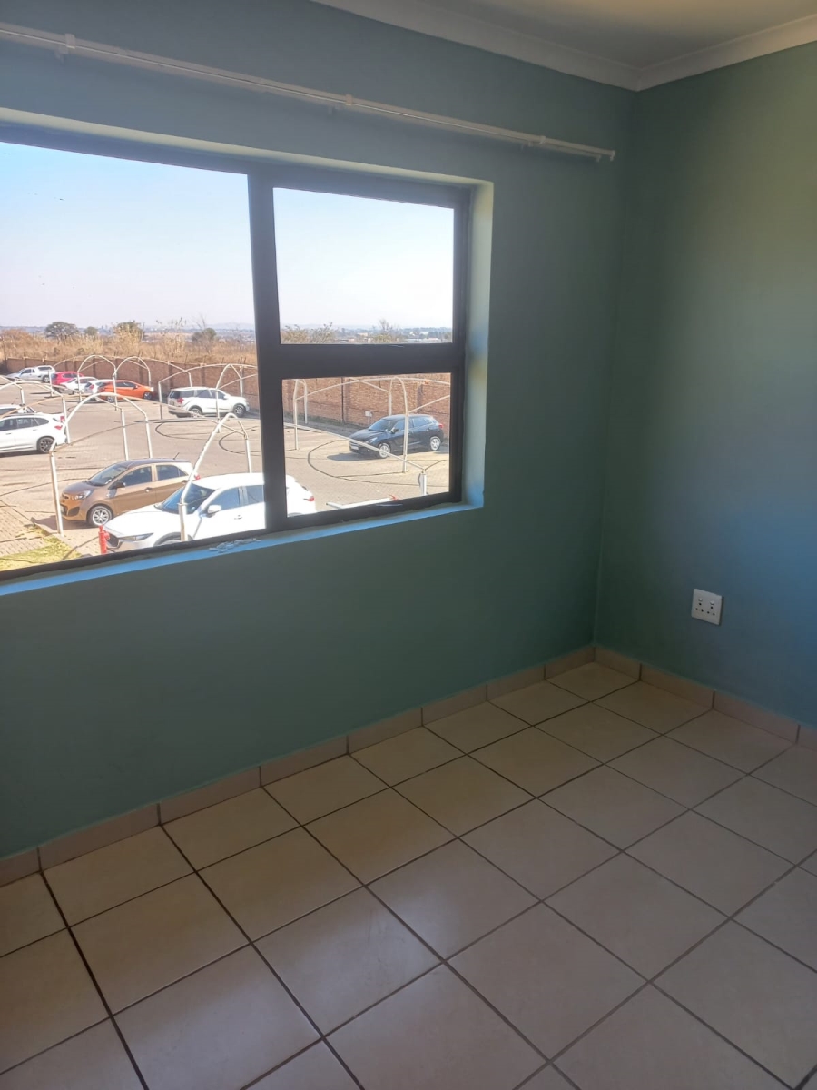2 Bedroom Property for Sale in Witfield Gauteng