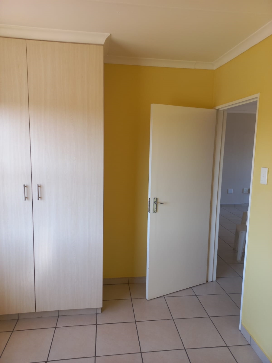 2 Bedroom Property for Sale in Witfield Gauteng