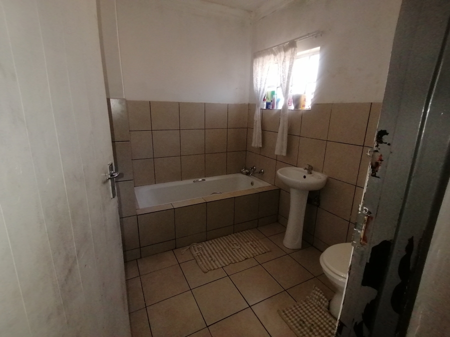 3 Bedroom Property for Sale in Elandspoort Gauteng