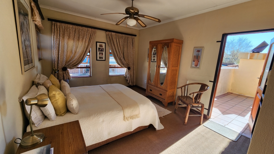 5 Bedroom Property for Sale in Jordaan Park Gauteng