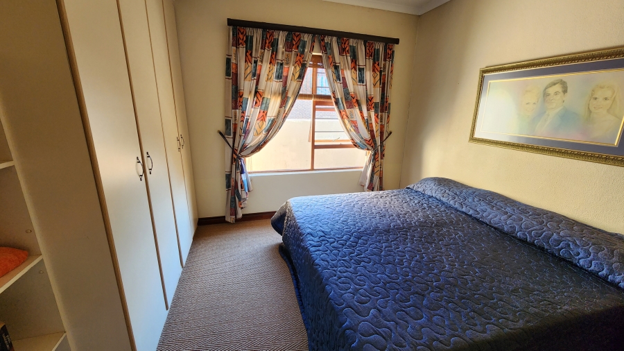 5 Bedroom Property for Sale in Jordaan Park Gauteng