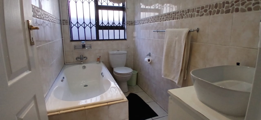3 Bedroom Property for Sale in New Redruth Gauteng