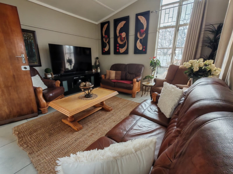 3 Bedroom Property for Sale in Vanderbijlpark SE 1 Gauteng