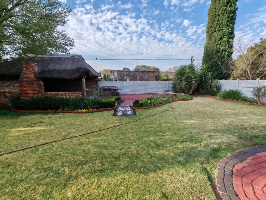 4 Bedroom Property for Sale in Vanderbijlpark SE 1 Gauteng