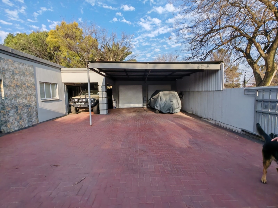 4 Bedroom Property for Sale in Vanderbijlpark SE 1 Gauteng