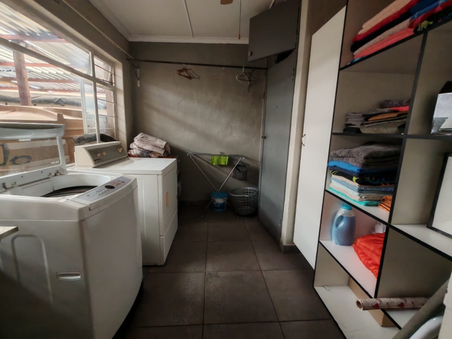 4 Bedroom Property for Sale in Vanderbijlpark SE 1 Gauteng