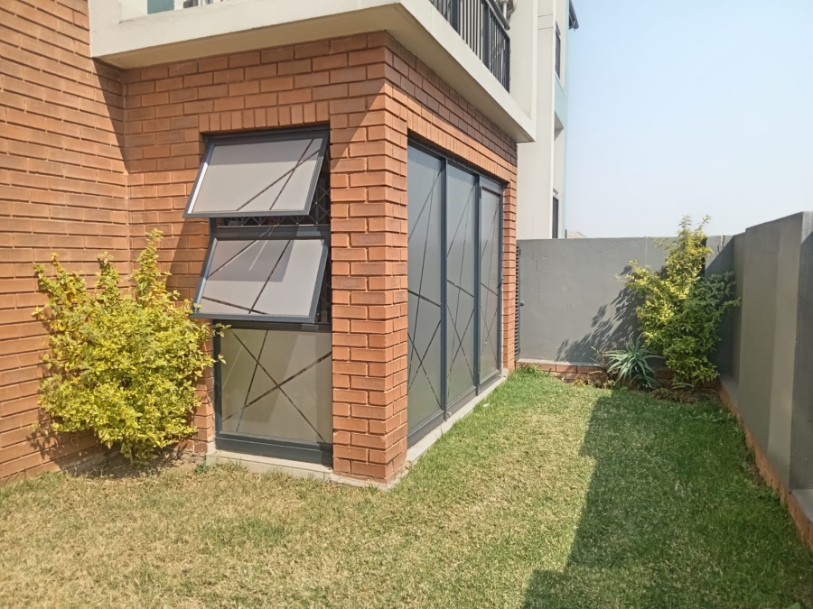 2 Bedroom Property for Sale in Amberfield Gauteng