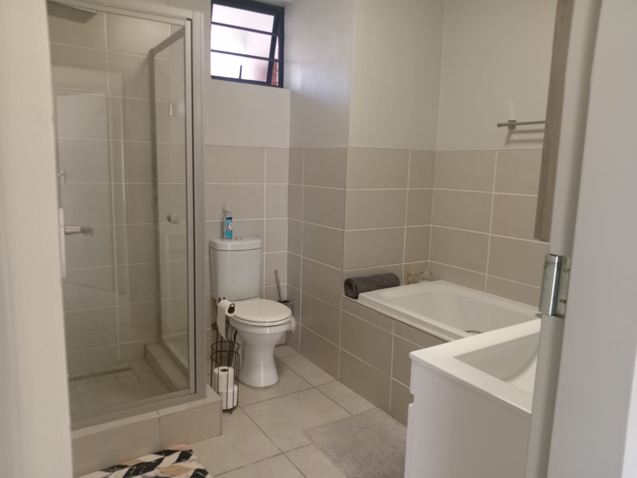 2 Bedroom Property for Sale in Amberfield Gauteng