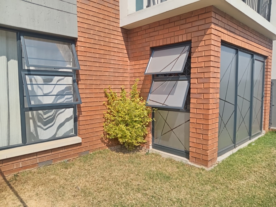 2 Bedroom Property for Sale in Amberfield Gauteng