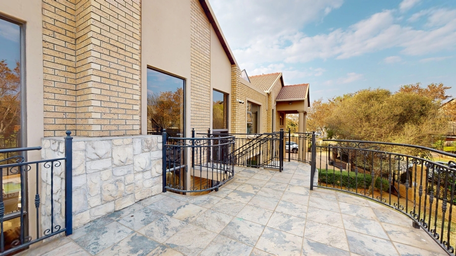 4 Bedroom Property for Sale in Parkhaven Gauteng