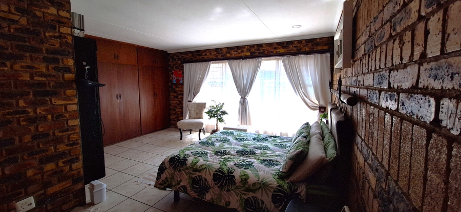 4 Bedroom Property for Sale in Vanderbijlpark SE Gauteng