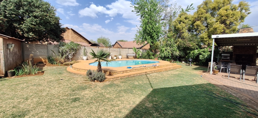4 Bedroom Property for Sale in Vanderbijlpark SE Gauteng