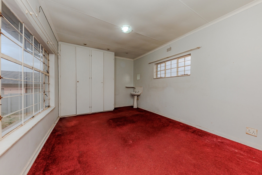 4 Bedroom Property for Sale in Reefhaven Gauteng