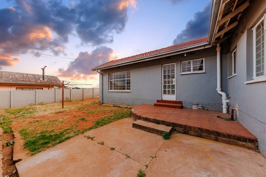 4 Bedroom Property for Sale in Reefhaven Gauteng