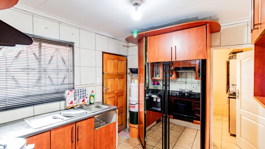 3 Bedroom Property for Sale in Ebony Park Gauteng