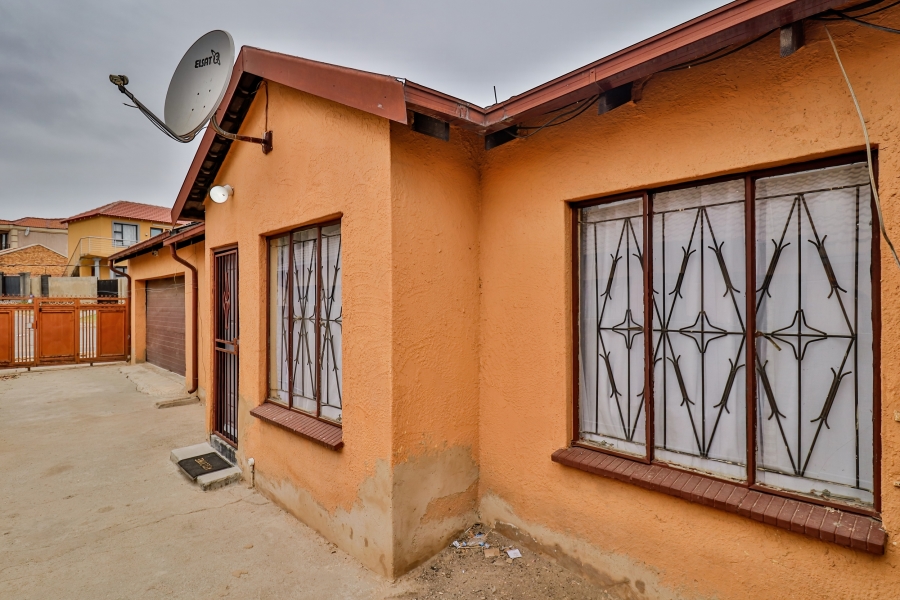 3 Bedroom Property for Sale in Ebony Park Gauteng