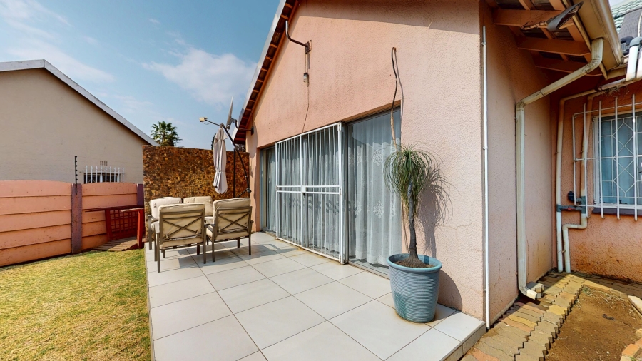 3 Bedroom Property for Sale in Witfield Gauteng