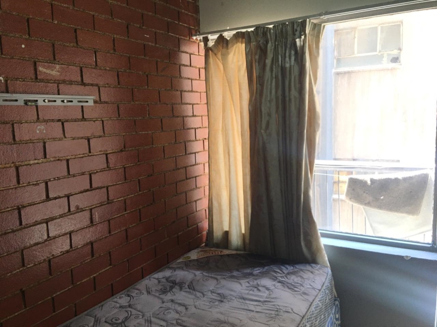 2 Bedroom Property for Sale in Braamfontein Gauteng