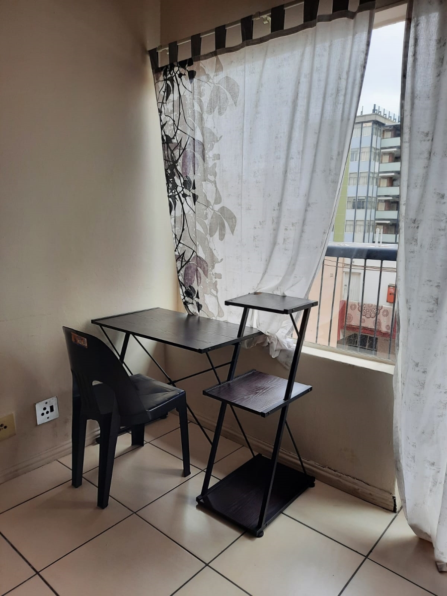 2 Bedroom Property for Sale in Braamfontein Gauteng