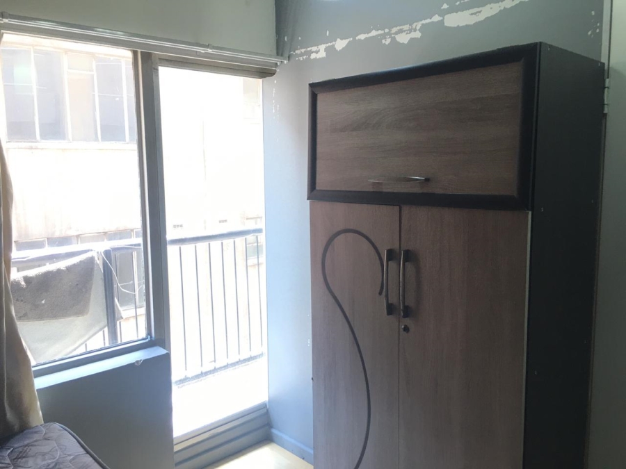 2 Bedroom Property for Sale in Braamfontein Gauteng