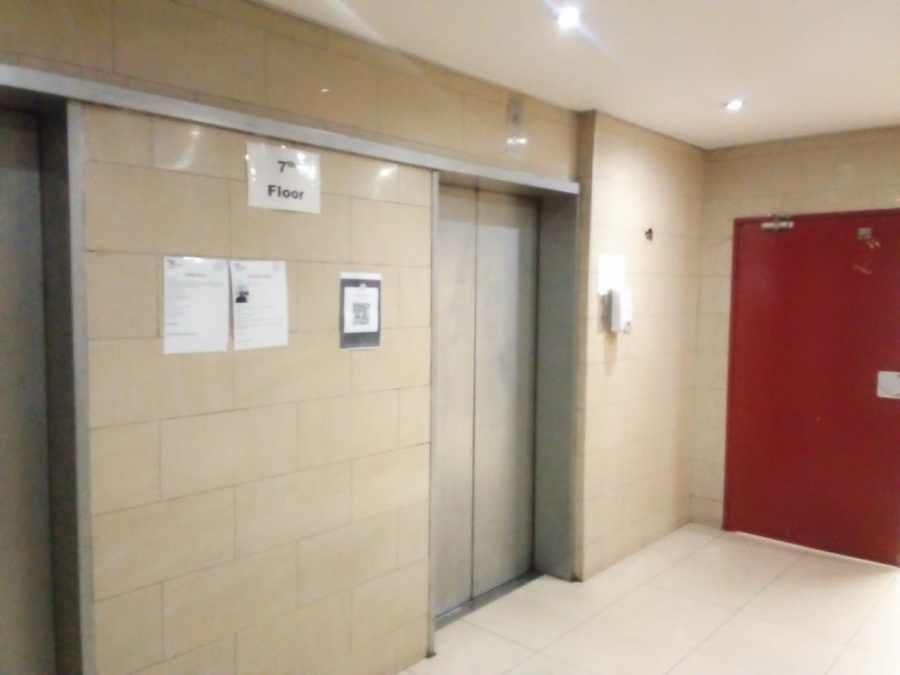 2 Bedroom Property for Sale in Braamfontein Gauteng