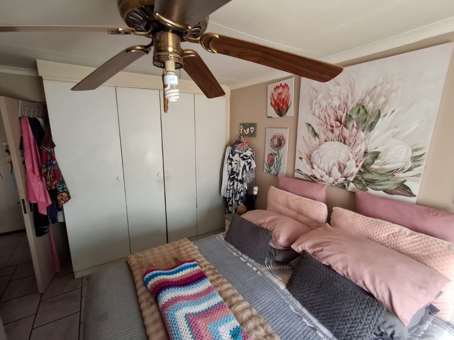 2 Bedroom Property for Sale in Theresa Park Gauteng