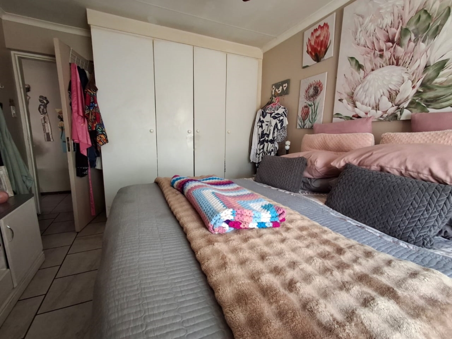 2 Bedroom Property for Sale in Theresa Park Gauteng